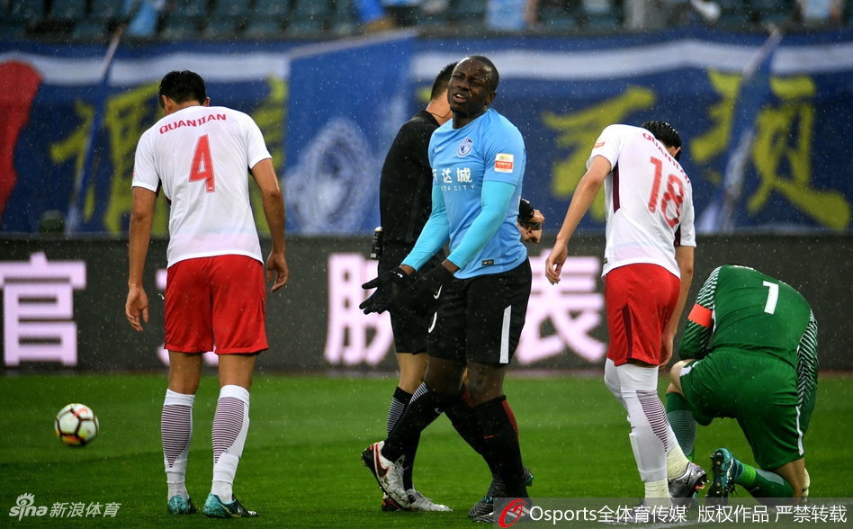 穆谢奎在比赛中