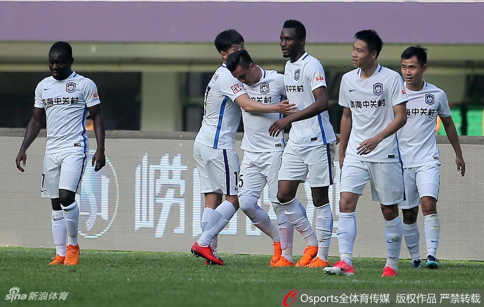 泰达大比分领先