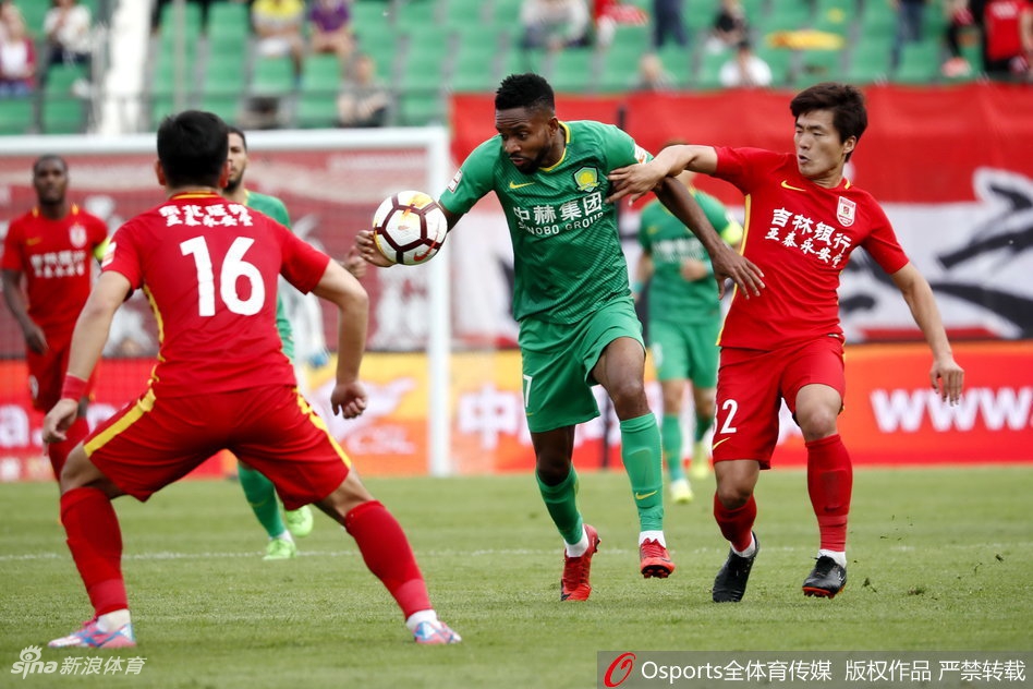 巴坎布带球推进