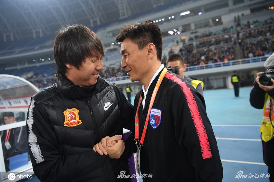 李玮锋挺身而出