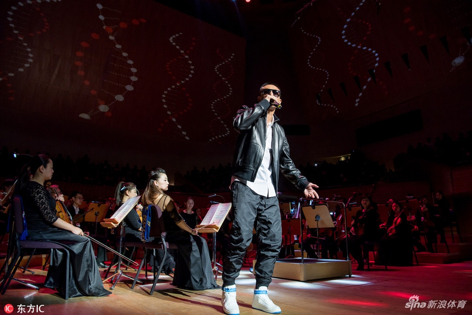 毛剑卿十分有范