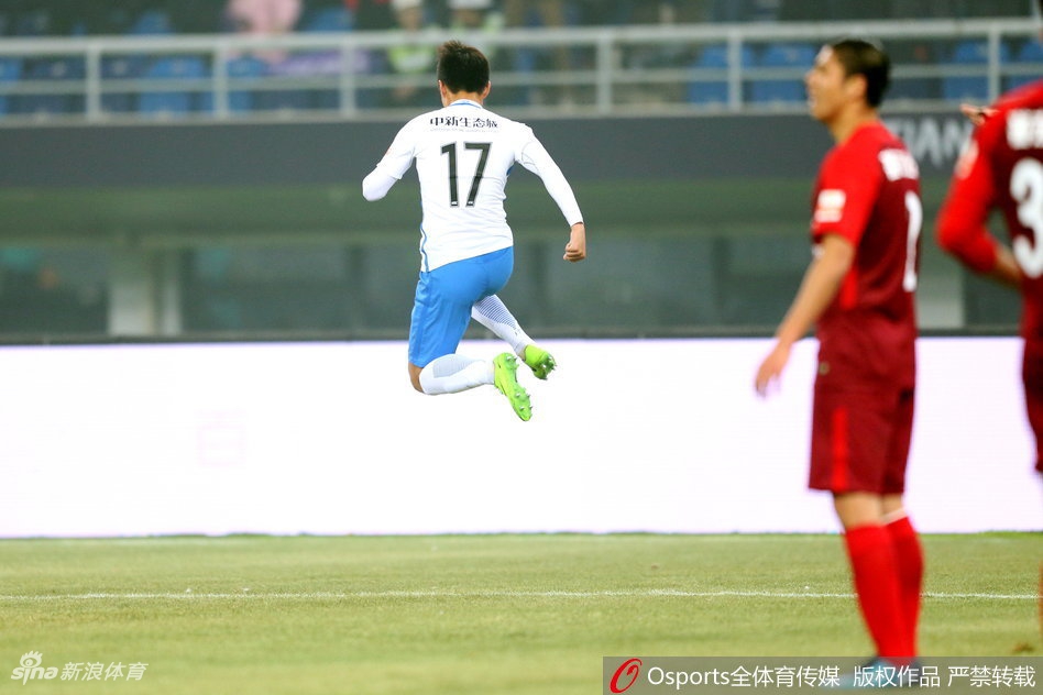 惠家康庆祝进球