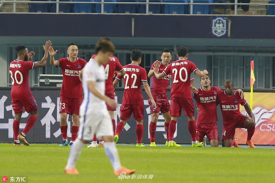 再次超出比分的重庆队