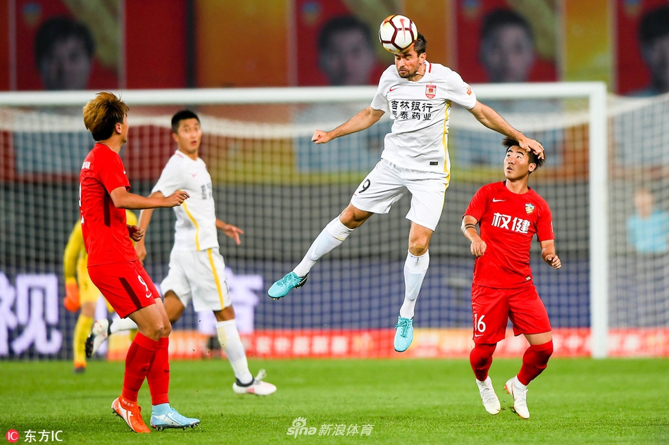 佩西诺维奇挣顶