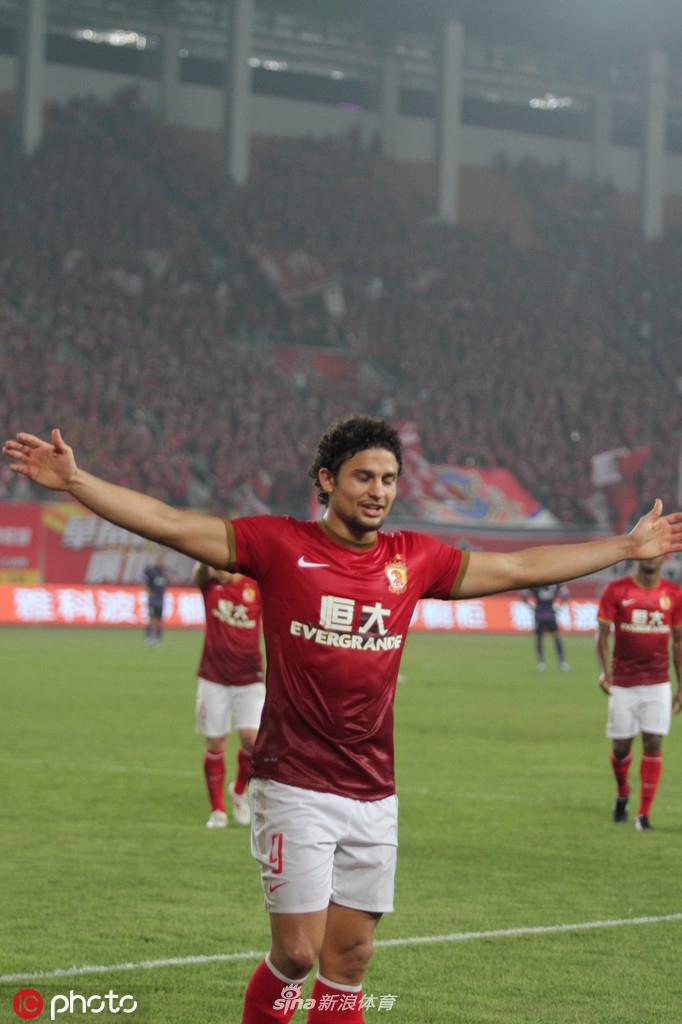 埃神归位！那些年在恒大的日子