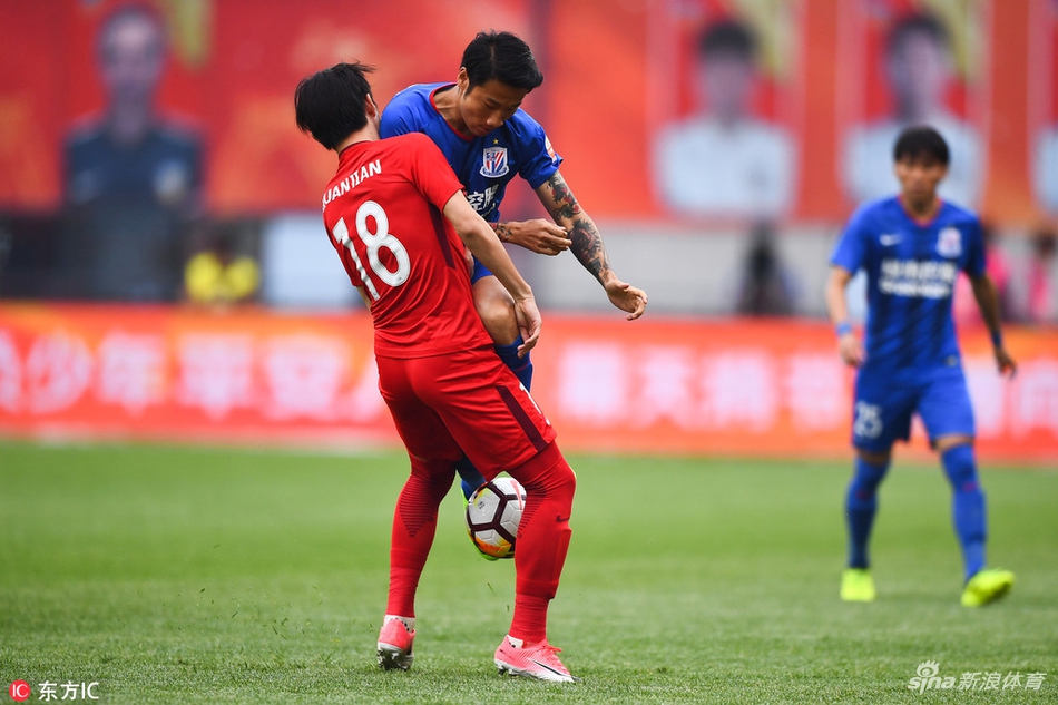 激烈的身体对抗