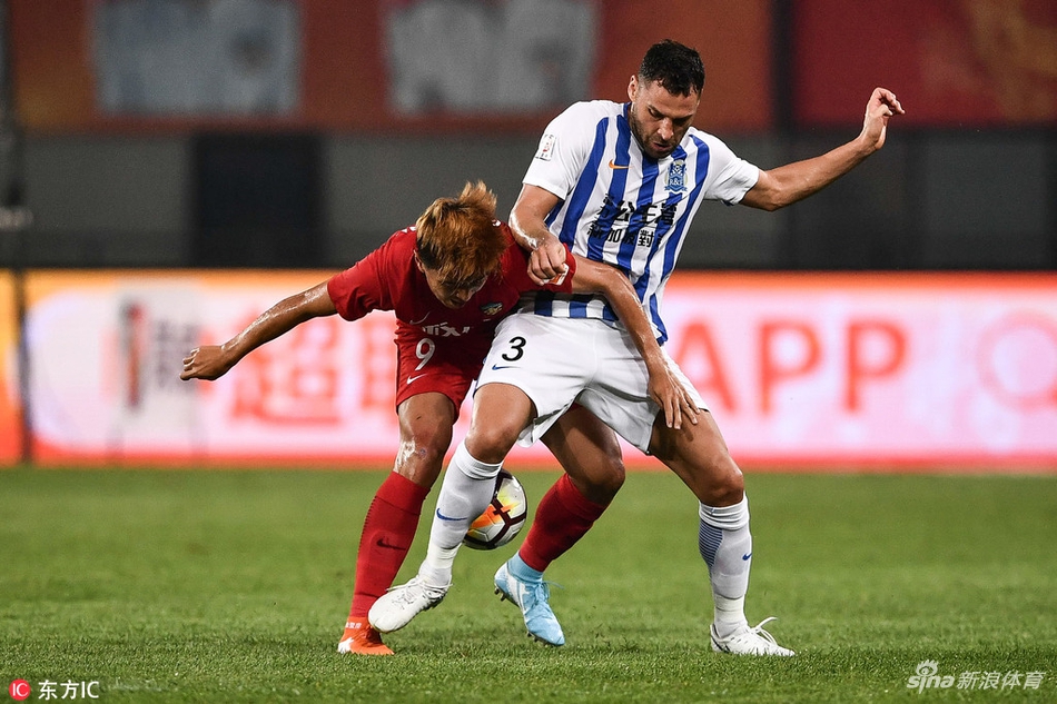 托西奇防守杨旭