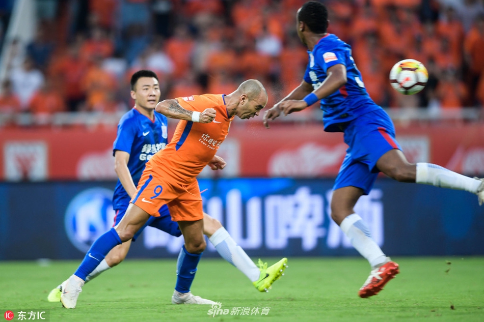 塔尔德利头球瞬间