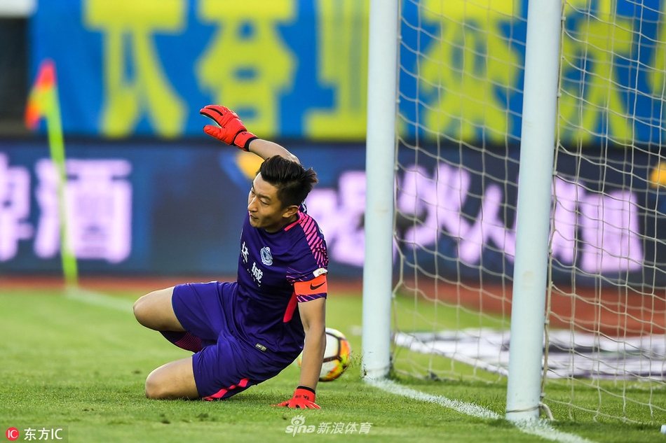 张没能挡住伊哈洛的点球