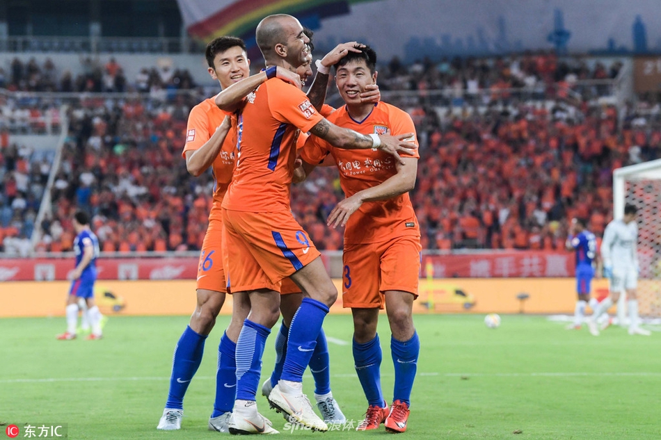 金敬道为鲁能锁定胜局