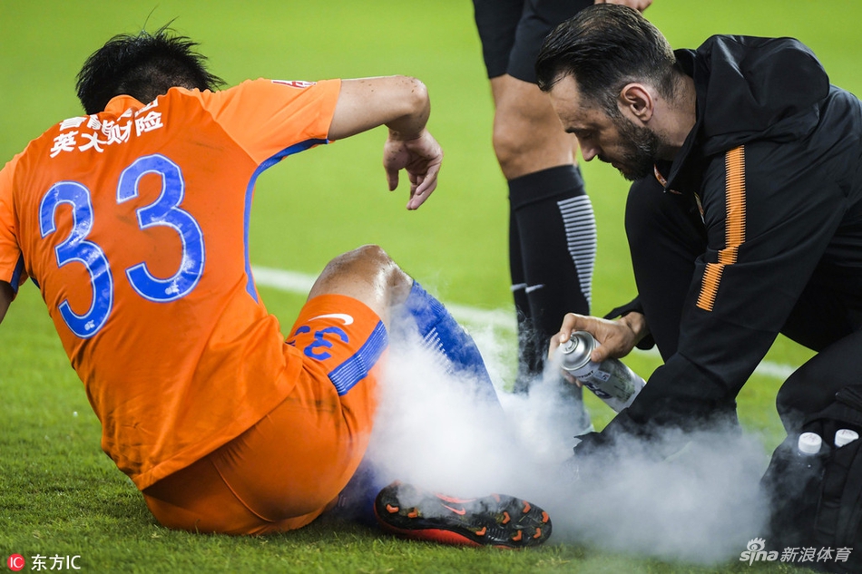 金敬道接受治疗