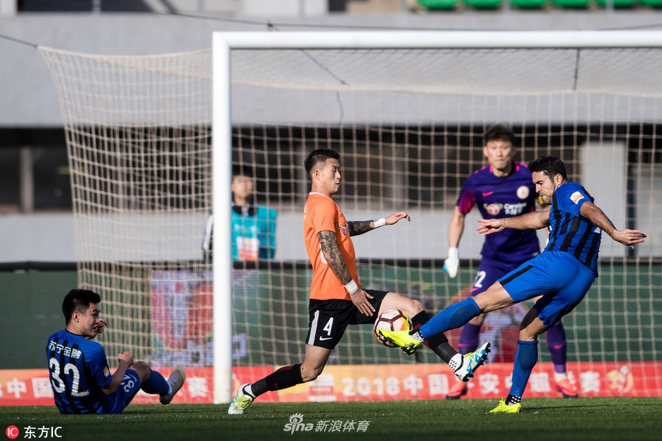[中超]人和0-2苏宁