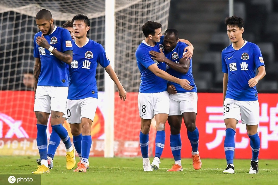 [中超]深圳佳兆业3-3河南建业