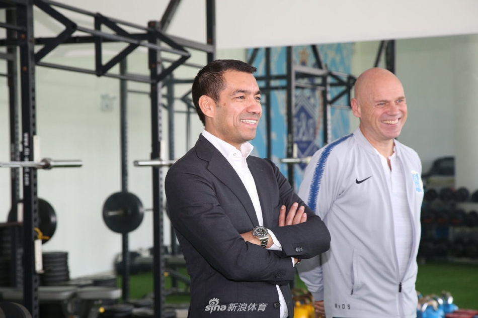 范帅驾临！荷兰名宿执掌富力