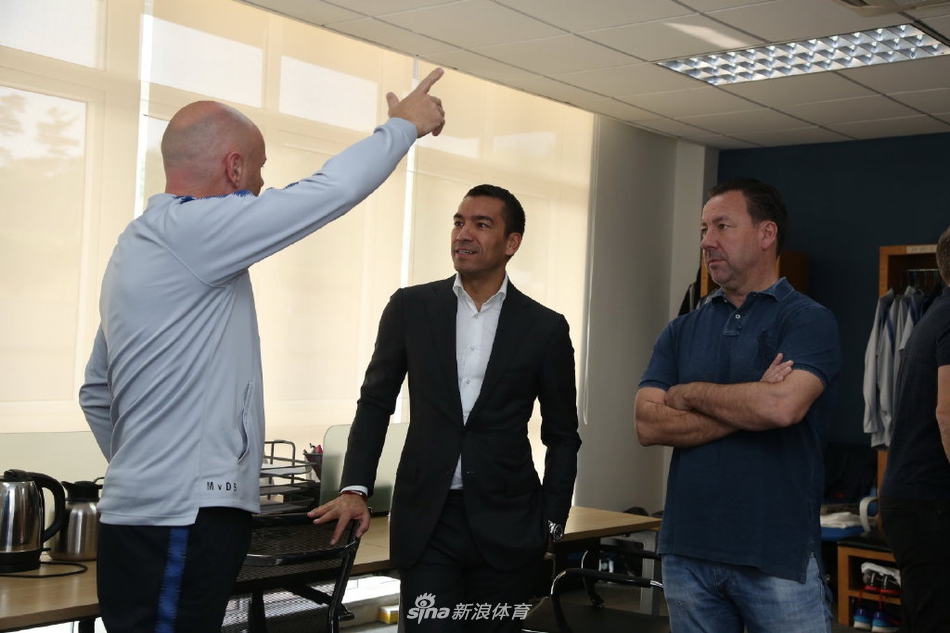 范帅驾临！荷兰名宿执掌富力