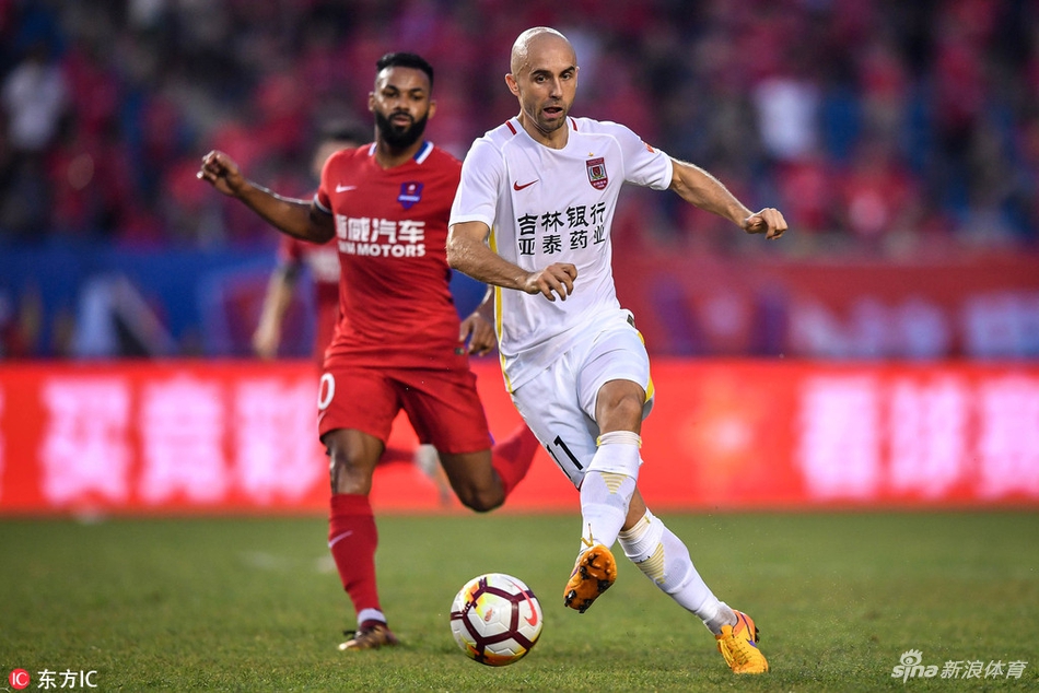 亚泰新援梅泽耶夫斯基