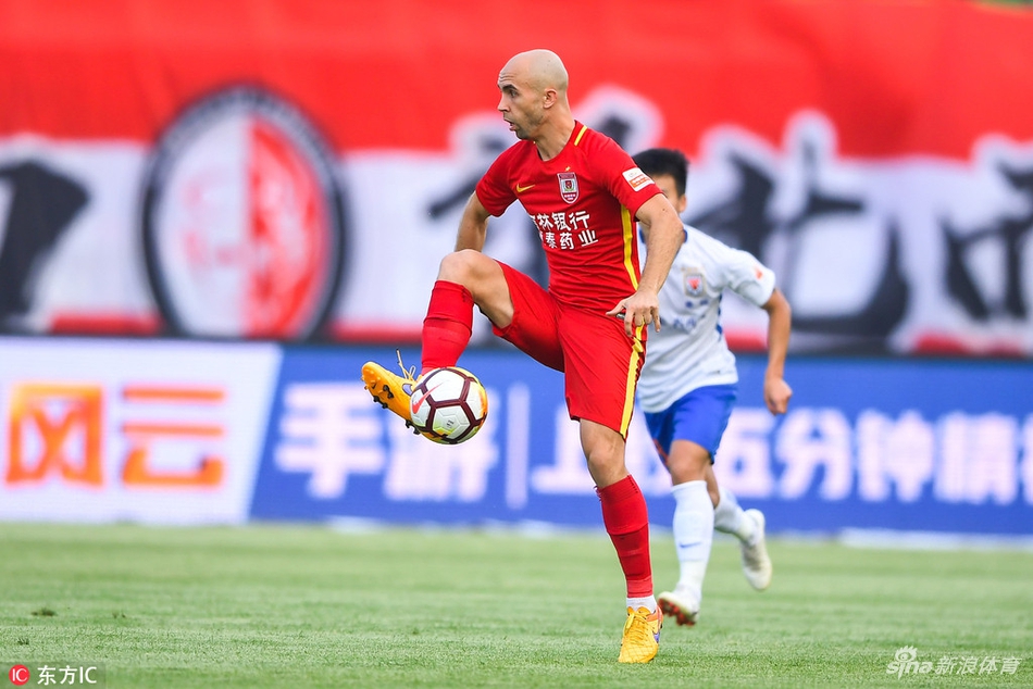 梅泽耶夫斯基停球