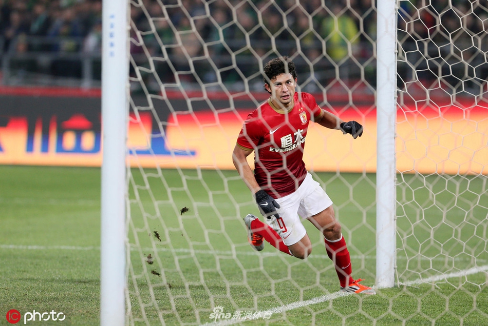 埃神归位！那些年在恒大的日子