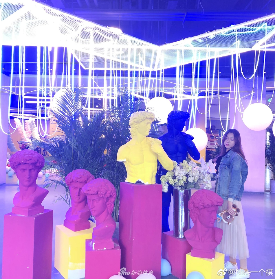 可萌可御!北体大永昌双料美女球迷温婉诱人