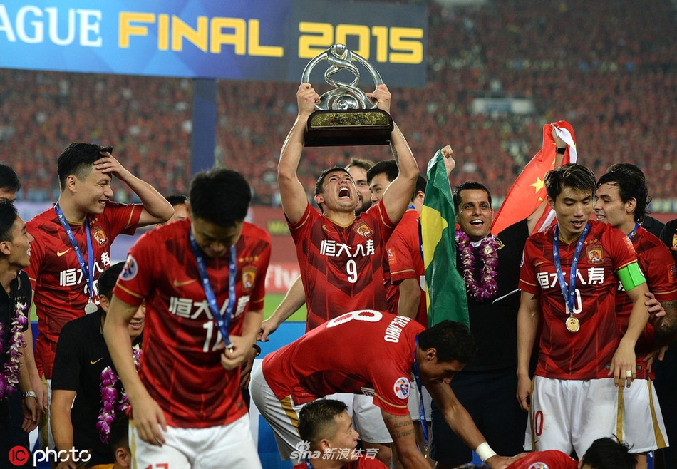 埃神归位！那些年在恒大的日子