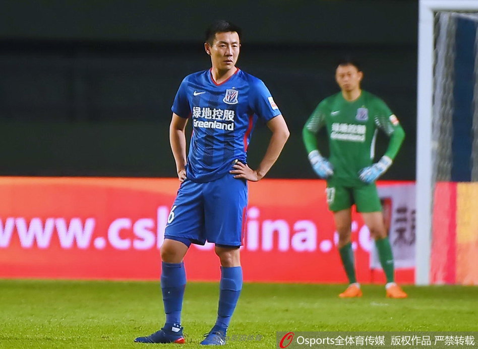 申花球员无可奈何