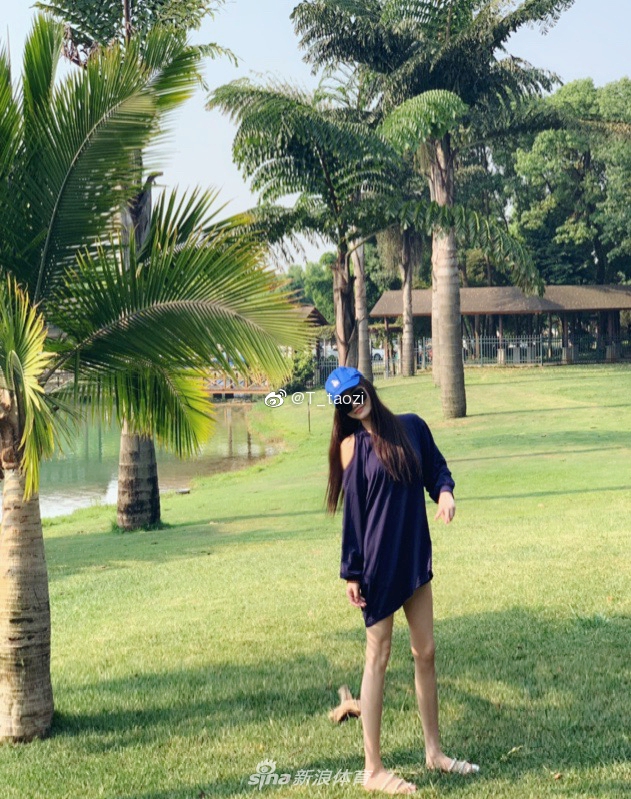 南通尤物红唇美腿霸屏