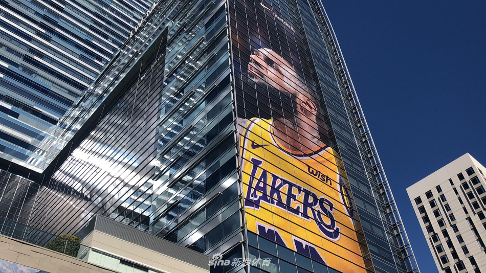 小浪空降天使之城！邂逅“人类海报精华”詹姆斯