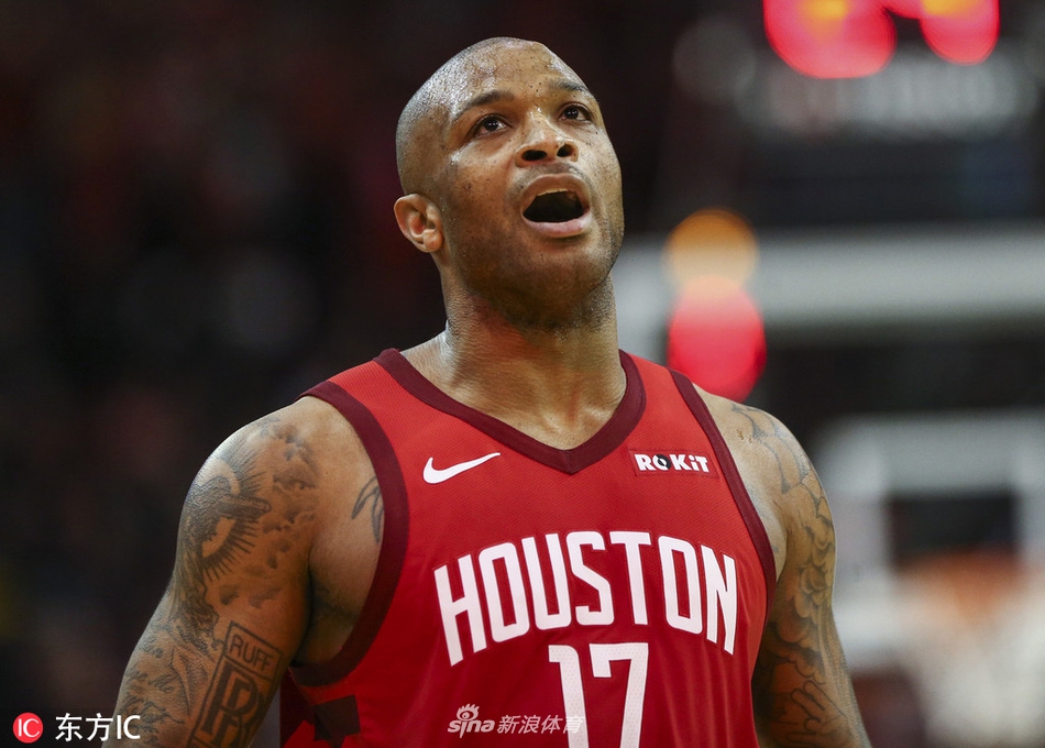 [常规赛]火箭121-119猛龙 哈登连续22场30+