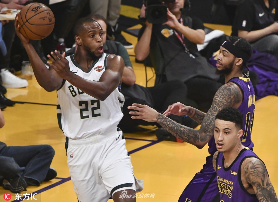 [NBA常规赛]湖人120-131雄鹿