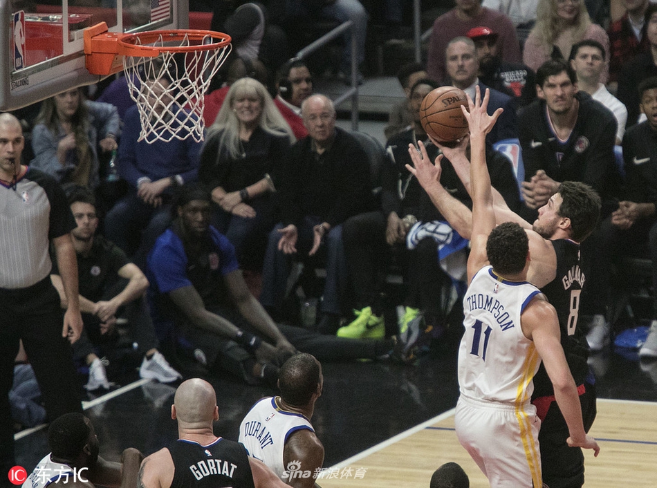 [常规赛]快船94-112勇士