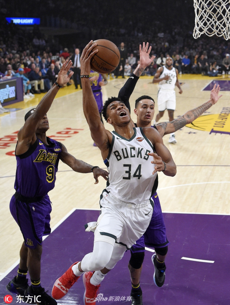 [NBA常规赛]湖人120-131雄鹿