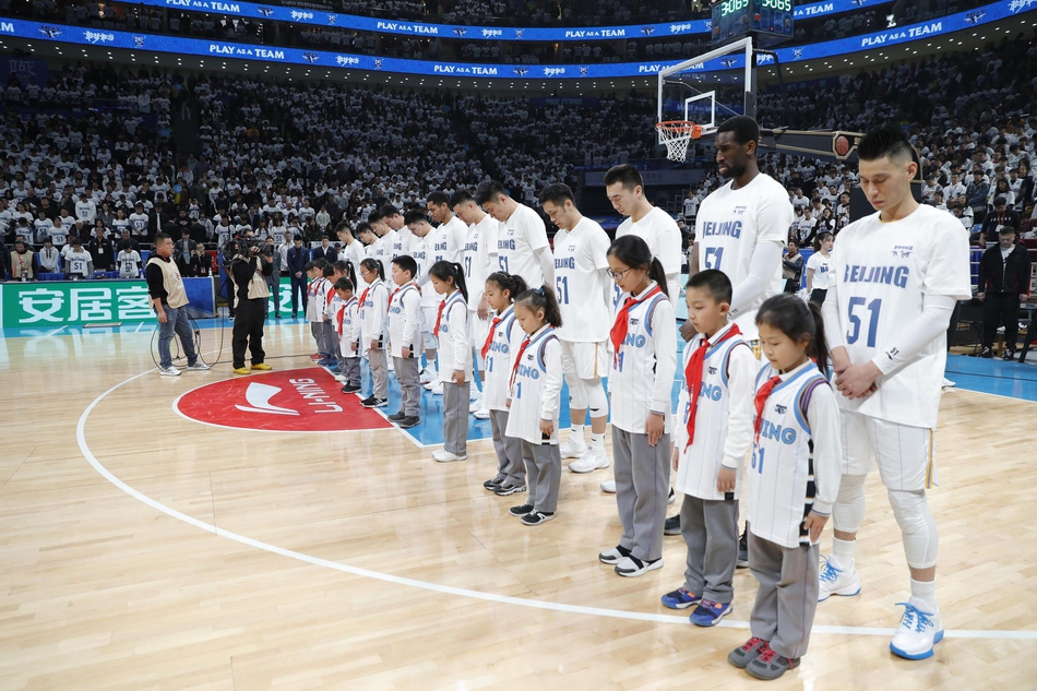 新浪直击:北京主场为吉茨哀