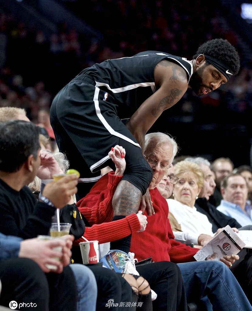 [NBA常规赛]篮网119-115开拓者