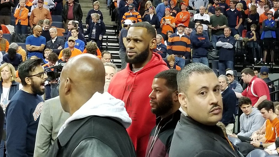 詹姆斯隆多助力锡安-威廉姆森 湖人要争状元了？