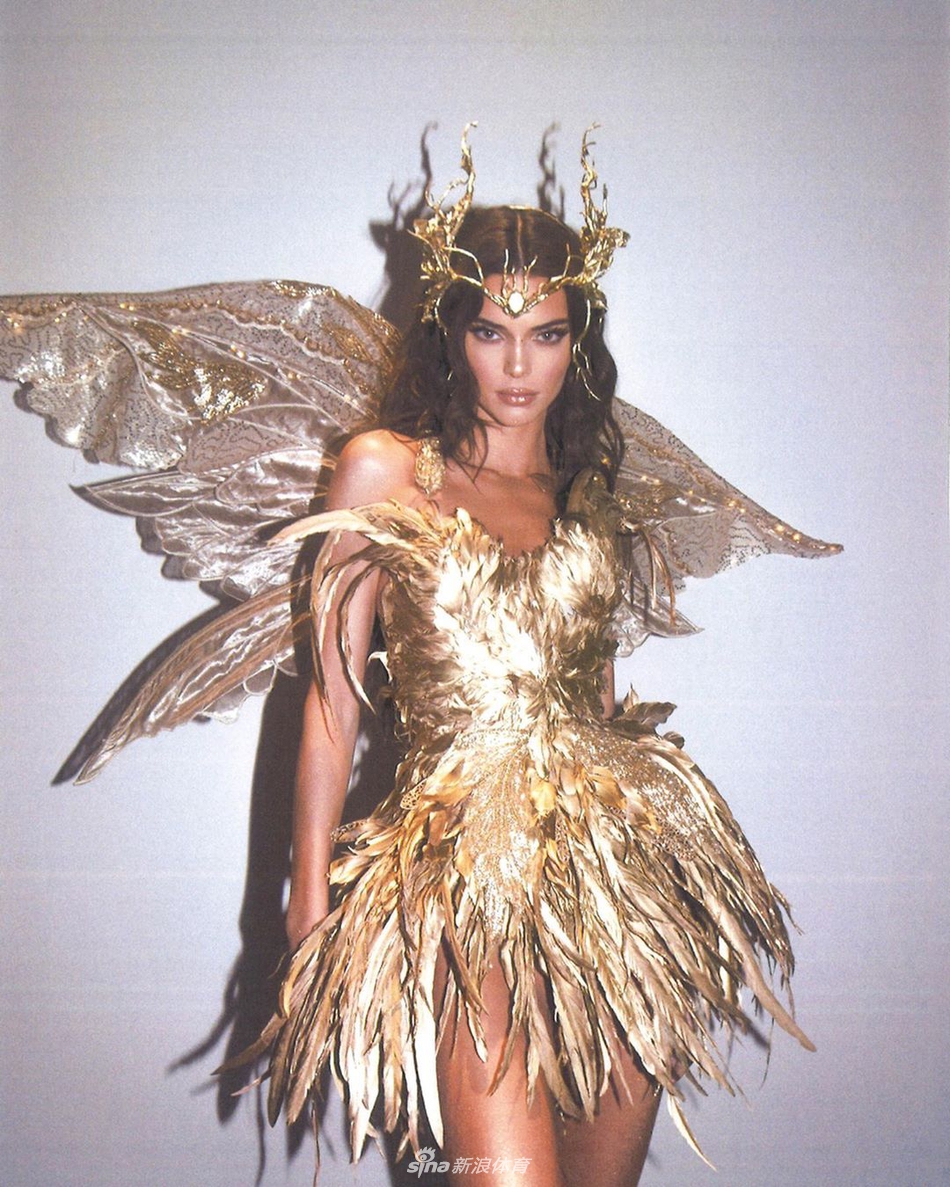 詹娜拍摄万圣节写真