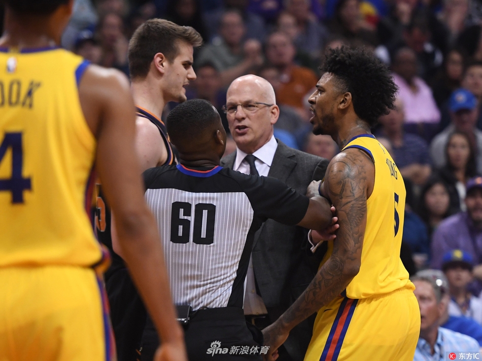 尼克杨与本德尔冲突