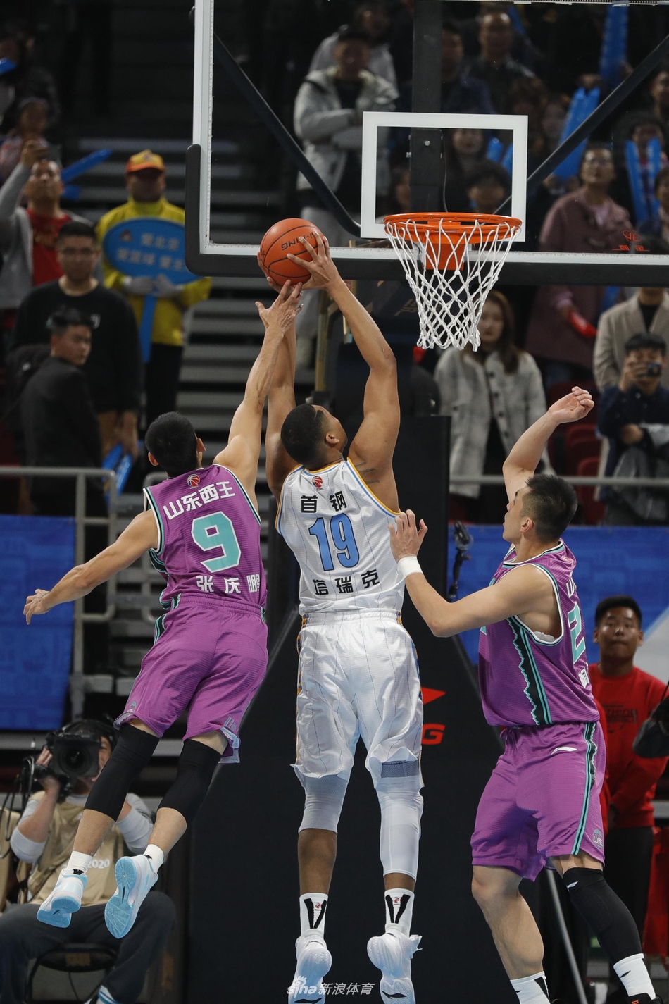 新浪直击CBA北京VS山东