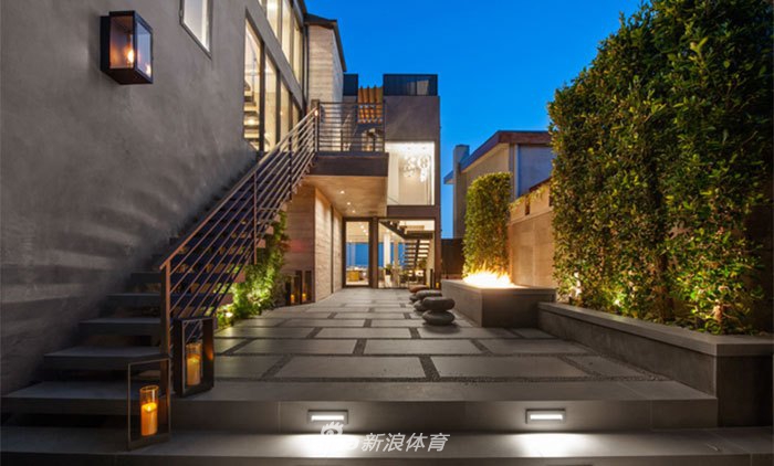 勇士老板2910万购海滨豪宅!每平米高达40万人民币