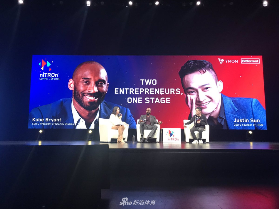 霸道总裁上线！著名CEO科比跨界访谈 身材瘦成闪电