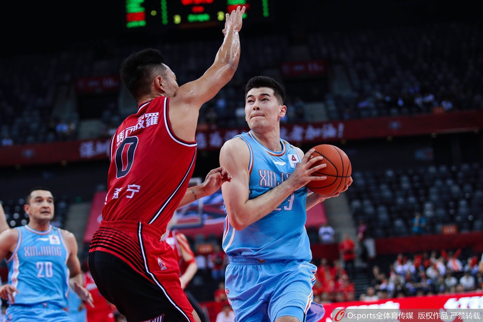 CBA第9轮:深圳VS新疆