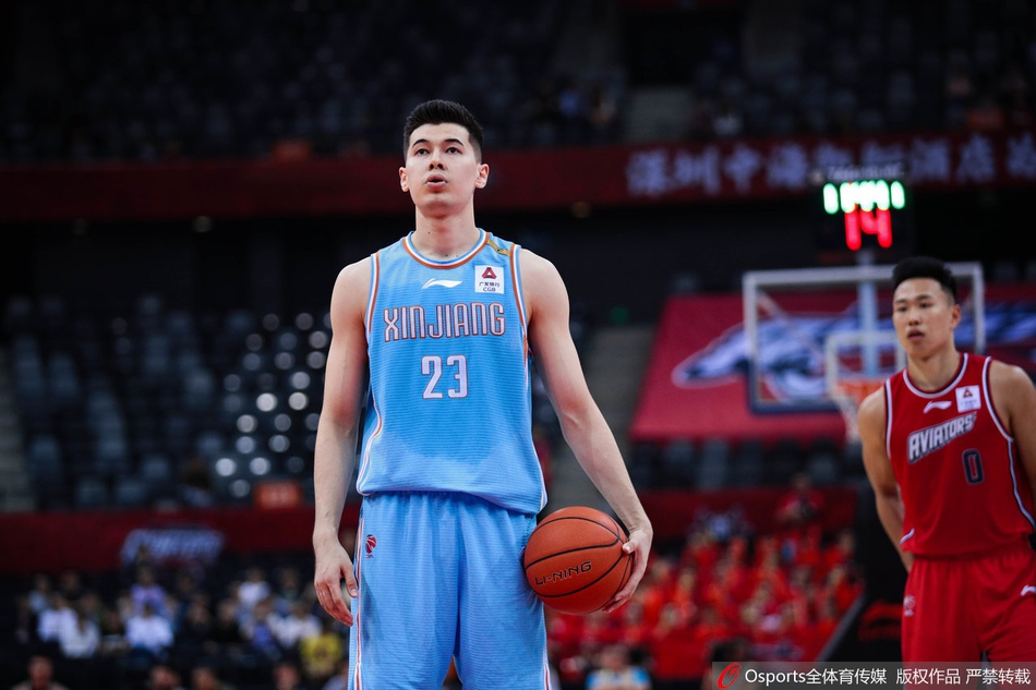 CBA第9轮:深圳VS新疆