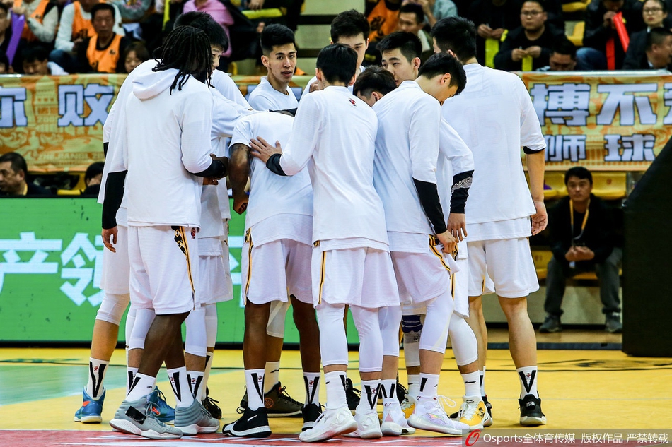 CBA第10轮:广厦VS青岛