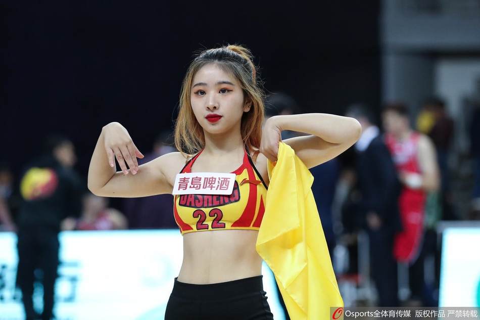 CBA第11轮:篮球宝贝热舞助力