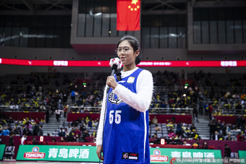 CBA第11轮:胡雪峰大女儿化身小记者采访球员