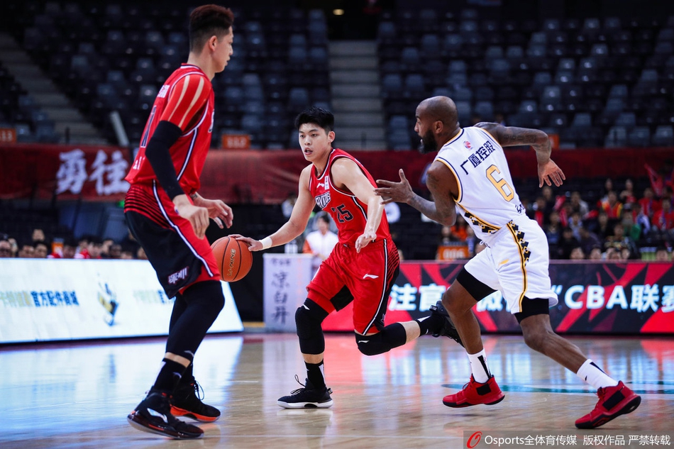CBA第12轮：深圳113-97广厦