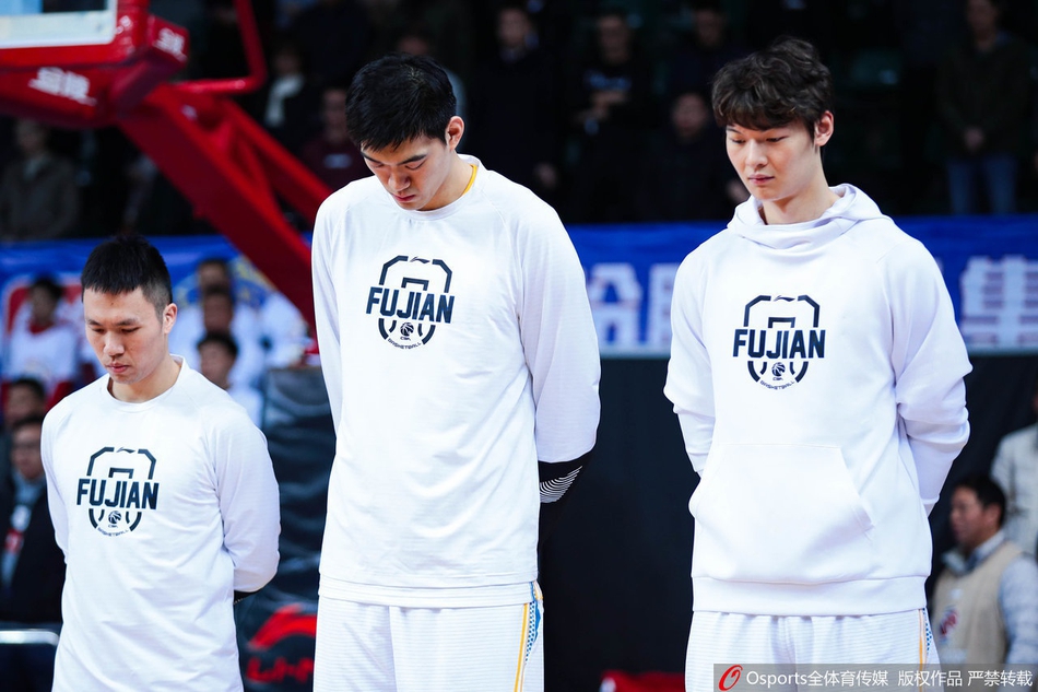 CBA第14轮:各球队为吉茨哀