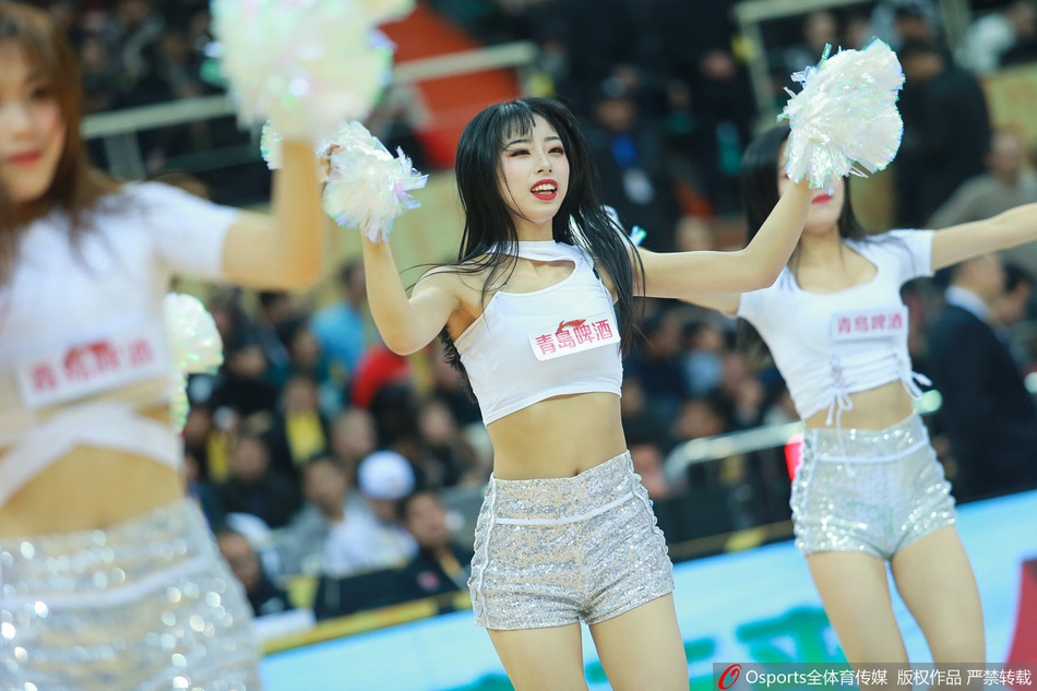 CBA第21轮:篮球宝贝热舞助力