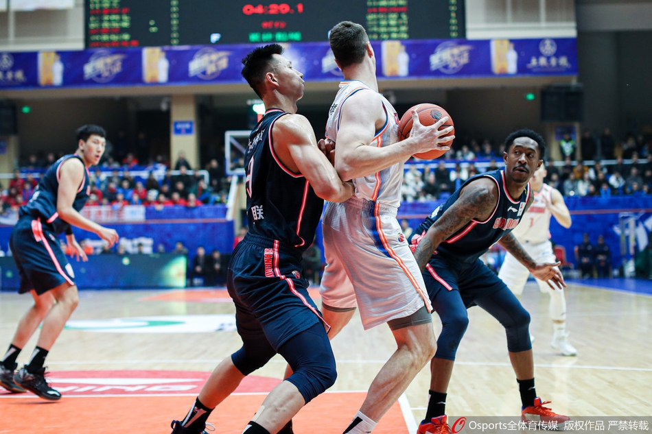 CBA第25轮:四川VS广东