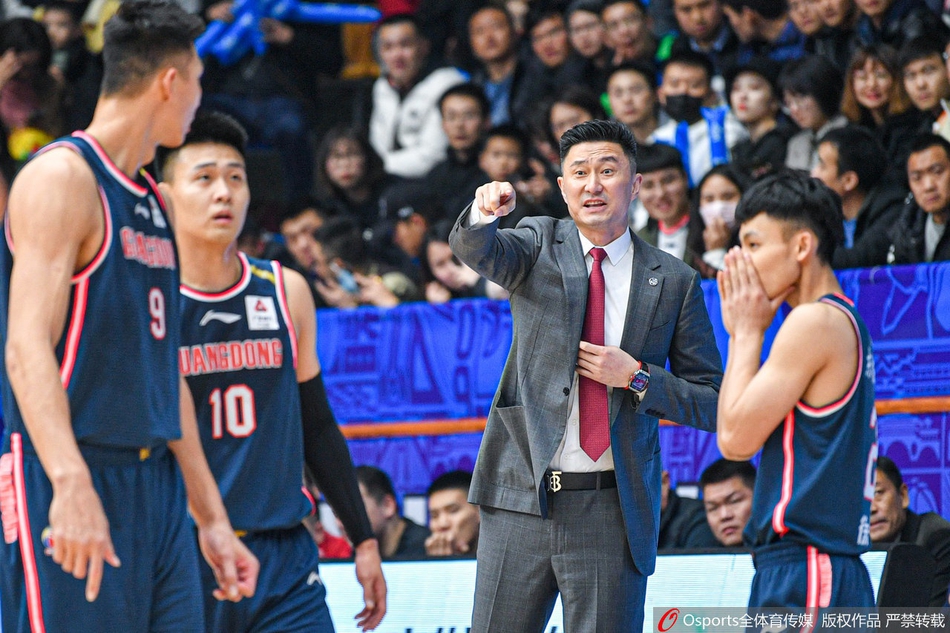 CBA第25轮:四川VS广东