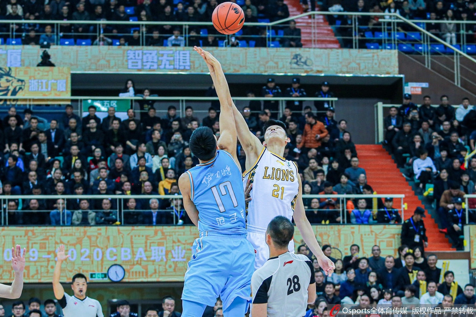 CBA第26轮:广厦VS新疆